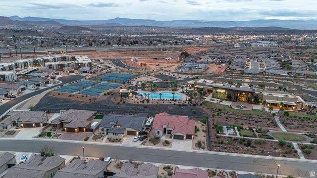 279 W SUNSTONE WAY, Washington, UT 84780