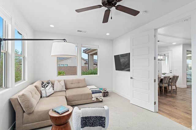 279 W SUNSTONE WAY, Washington, UT 84780