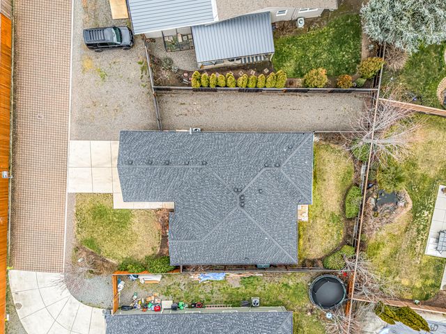 3288 Grant Road, Central Point, OR 97502