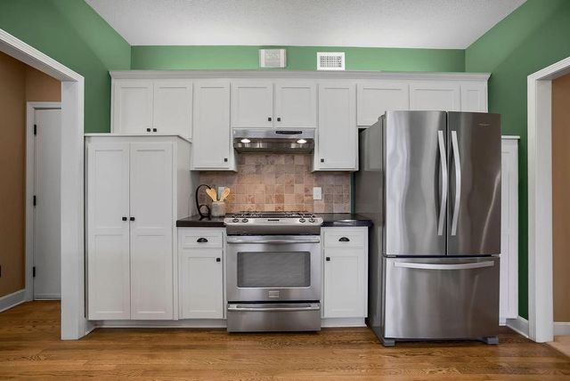 9013 W 131 Street, Overland Park, KS 66213