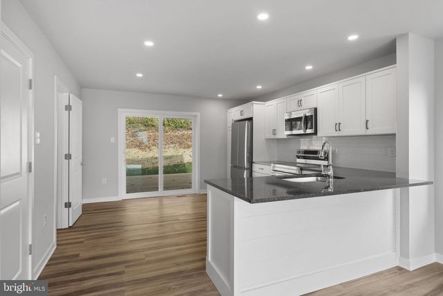 153 OLD LINCOLN HWY, Malvern, PA 19355