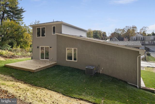 153 OLD LINCOLN HWY, Malvern, PA 19355