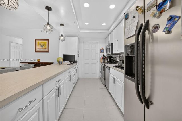9755 NW 52nd Street 509, Doral, FL 33178