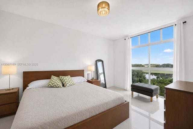 9755 NW 52nd Street 509, Doral, FL 33178