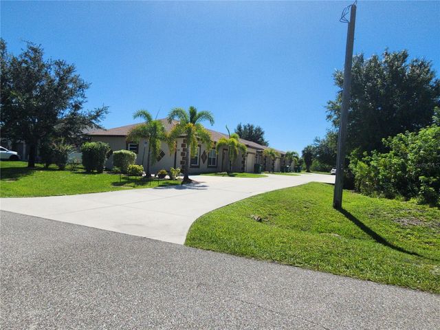 13 FOREST DRIVE, Rotonda West, FL 33947