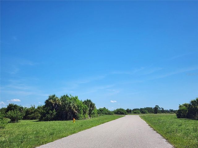 13 FOREST DRIVE, Rotonda West, FL 33947