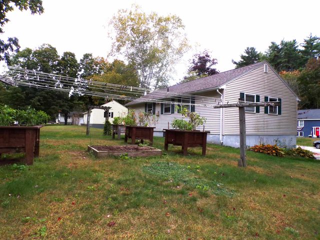 4 Madeline Street, Franklin, NH 03235