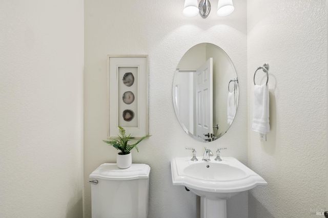 1117 Pennyroyal St, Napa, CA 94559