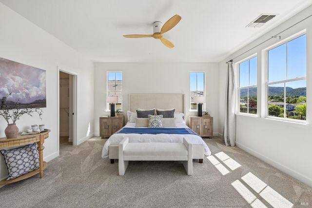 1117 Pennyroyal St, Napa, CA 94559