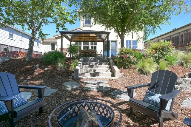 1117 Pennyroyal St, Napa, CA 94559