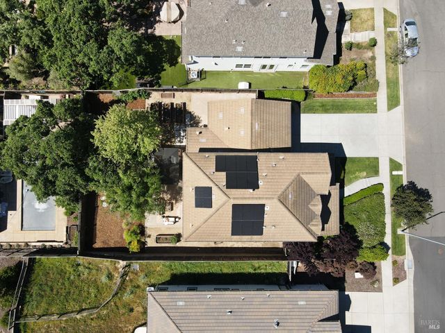 1117 Pennyroyal St, Napa, CA 94559