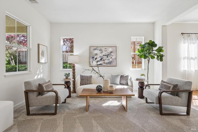 1117 Pennyroyal St, Napa, CA 94559