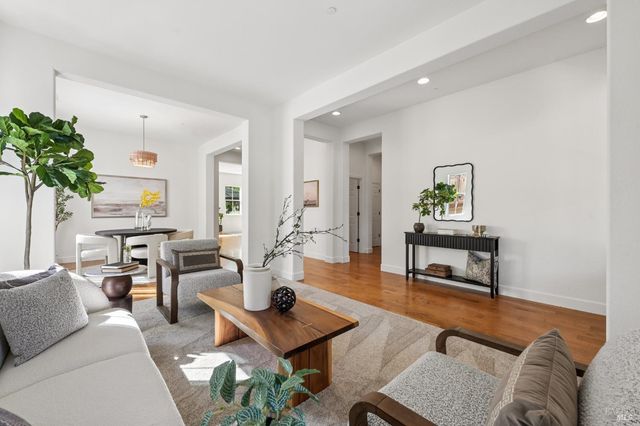 1117 Pennyroyal St, Napa, CA 94559