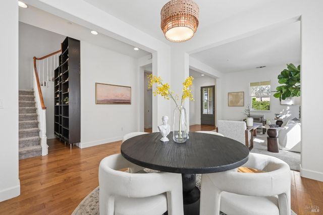 1117 Pennyroyal St, Napa, CA 94559