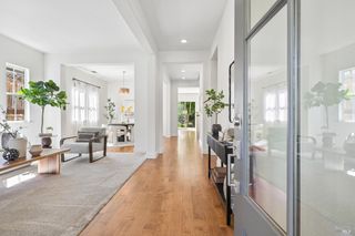 1117 Pennyroyal St, Napa, CA 94559