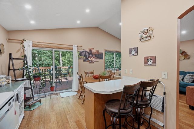 9441 Hames Avenue S, Cottage Grove, MN 55016