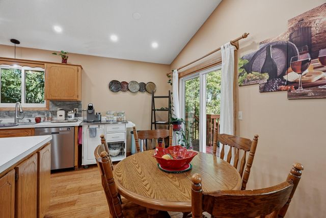 9441 Hames Avenue S, Cottage Grove, MN 55016