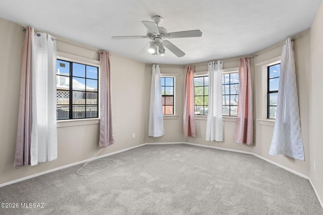 837 W Calle Sierra, Tucson, AZ 85705