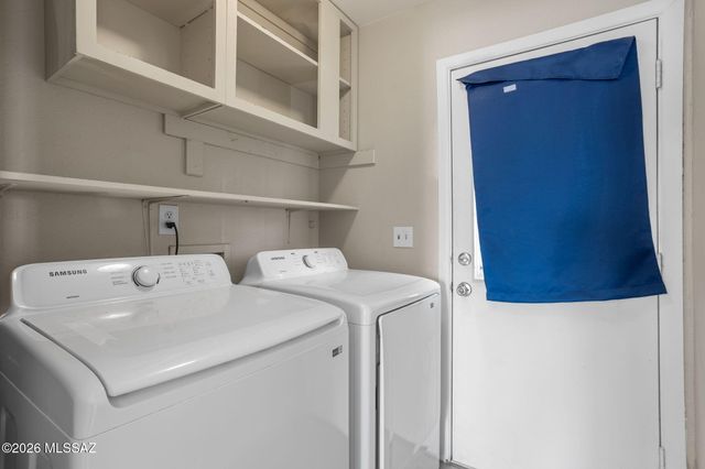 837 W Calle Sierra, Tucson, AZ 85705