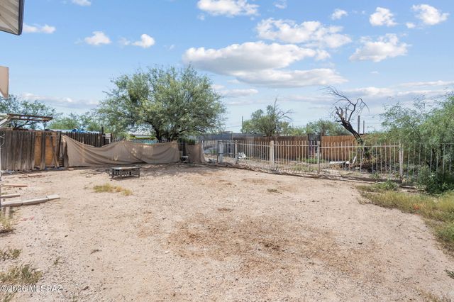 837 W Calle Sierra, Tucson, AZ 85705