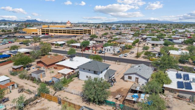 837 W Calle Sierra, Tucson, AZ 85705