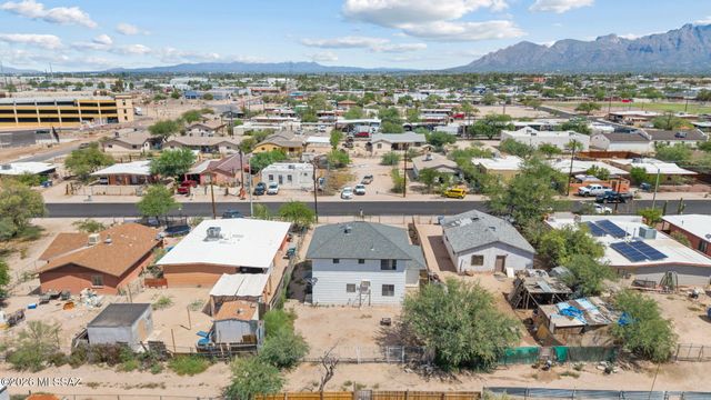 837 W Calle Sierra, Tucson, AZ 85705