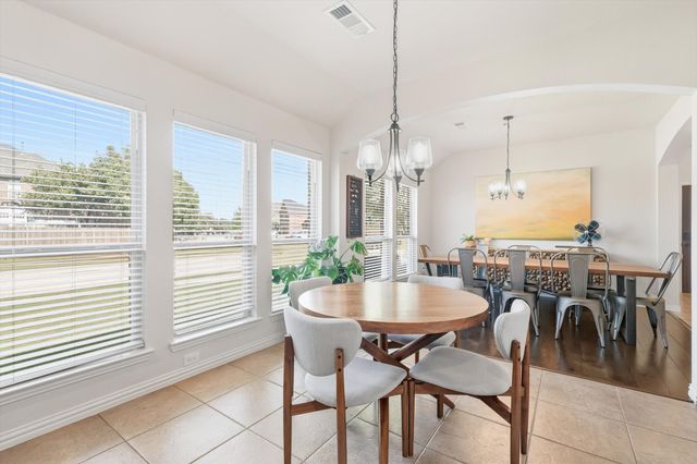 8633 Running River Lane, Fort Worth, TX 76131