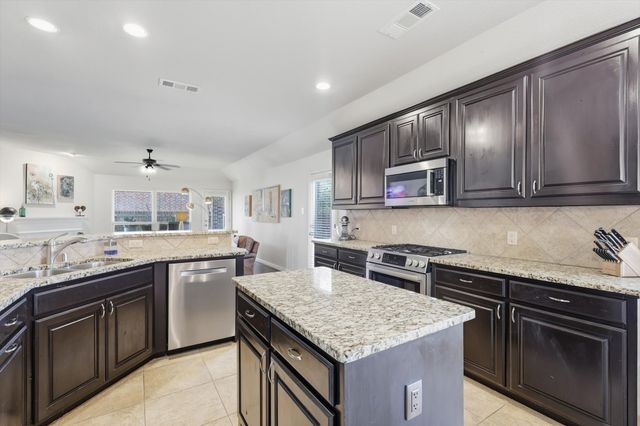 8633 Running River Lane, Fort Worth, TX 76131