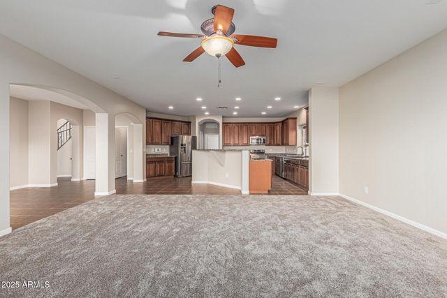 41046 W HOPPER Drive, Maricopa, AZ 85138