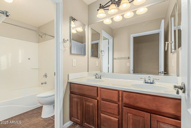 41046 W HOPPER Drive, Maricopa, AZ 85138