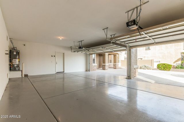 41046 W HOPPER Drive, Maricopa, AZ 85138