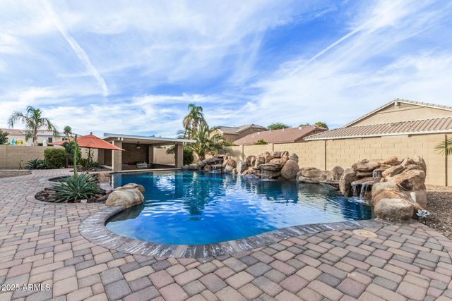 41046 W HOPPER Drive, Maricopa, AZ 85138