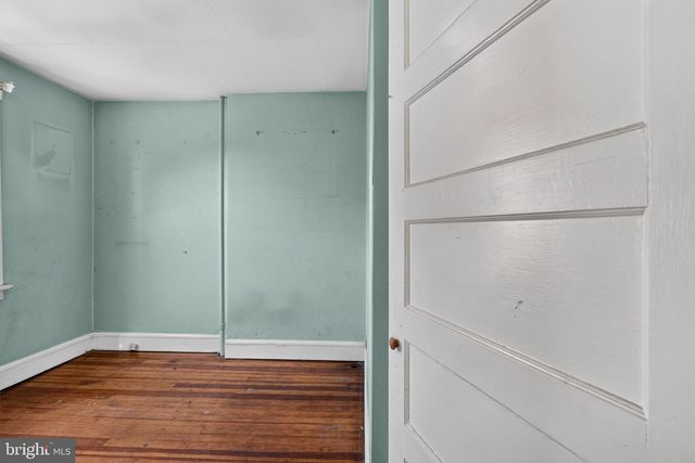 2114 LANCASTER AVE, Wilmington, DE 19805