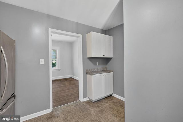2114 LANCASTER AVE, Wilmington, DE 19805