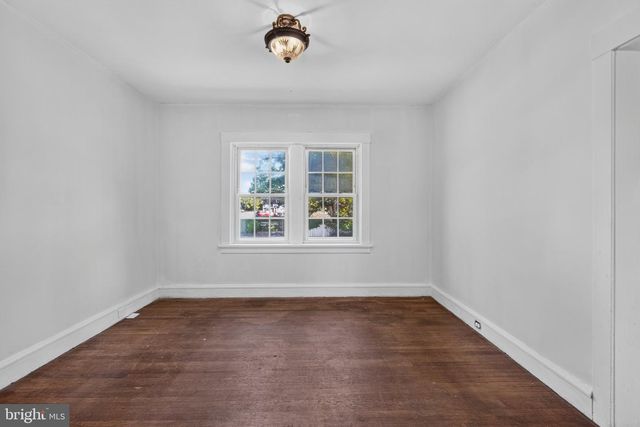 2114 LANCASTER AVE, Wilmington, DE 19805