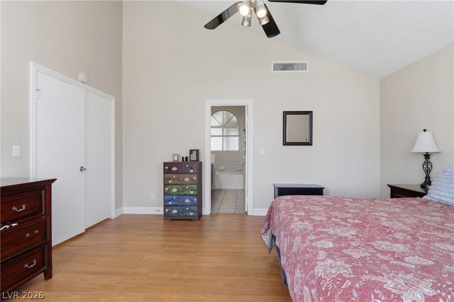 7943 Lions Mane Court, Las Vegas, NV 89123