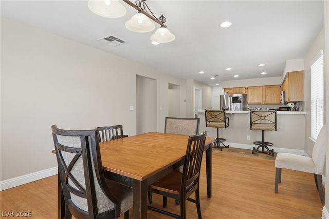 7943 Lions Mane Court, Las Vegas, NV 89123