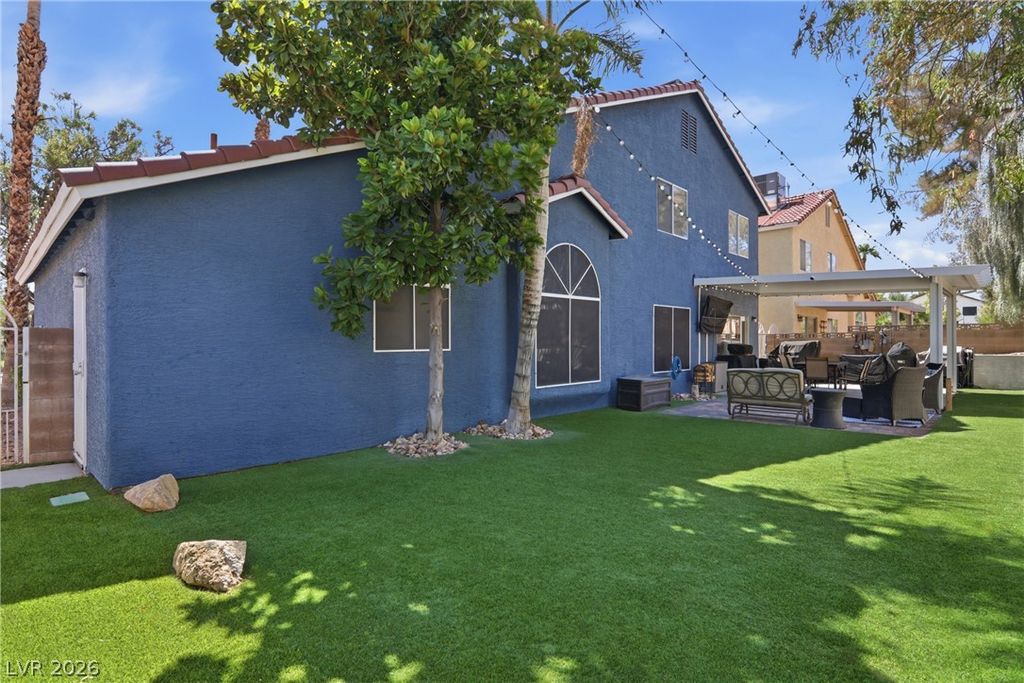7943 Lions Mane Court, Las Vegas, NV 89123