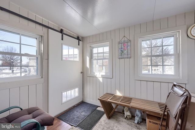 310 SUMMERS DR, Lancaster, PA 17601