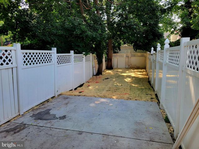 110 N MULBERRY ST, Hagerstown, MD 21740