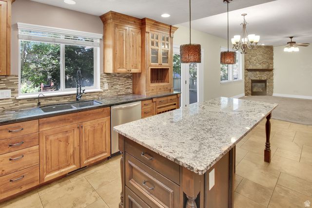 1902 S 1375 W, Syracuse, UT 84075