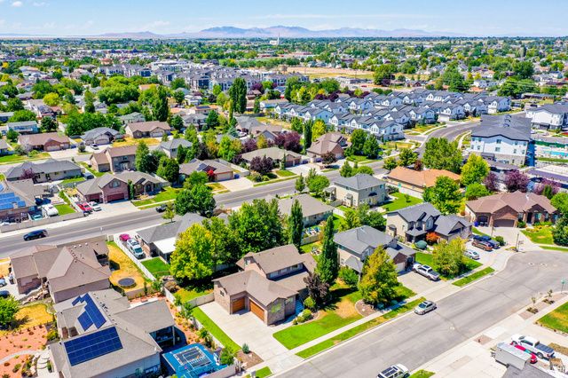 1902 S 1375 W, Syracuse, UT 84075