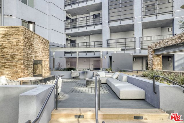 629 Traction Avenue 412, Los Angeles, CA 90013