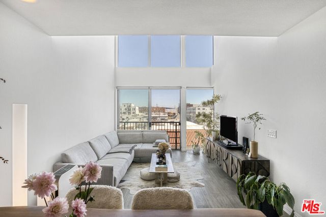 629 Traction Avenue 412, Los Angeles, CA 90013