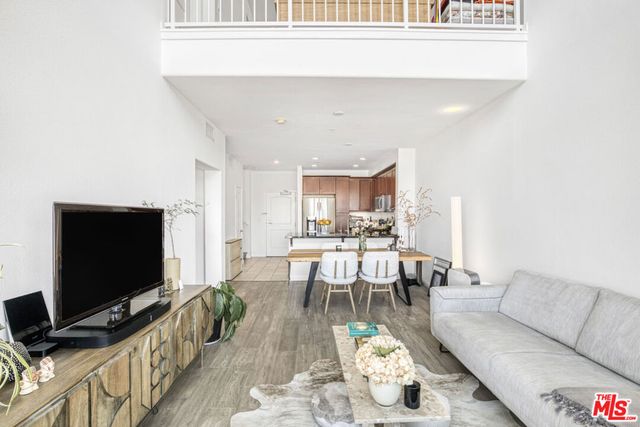 629 Traction Avenue 412, Los Angeles, CA 90013