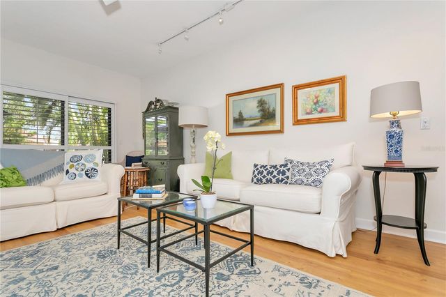 1732 KESTRAL PARK WAY S 43, Sarasota, FL 34231