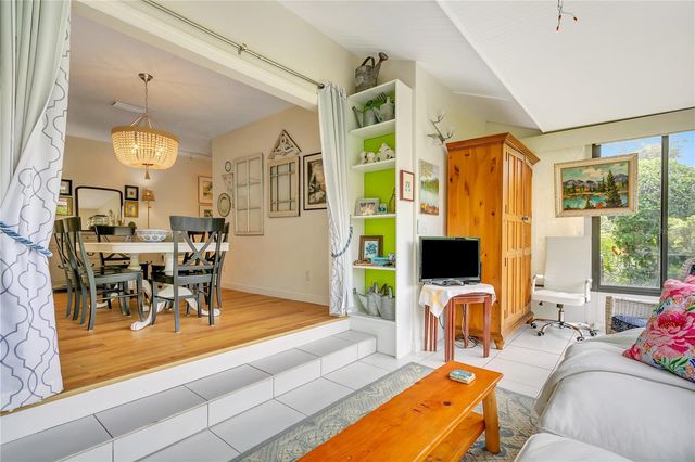 1732 KESTRAL PARK WAY S 43, Sarasota, FL 34231