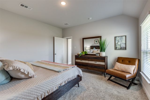 400 Aquilla Way, Hillsboro, TX 76645