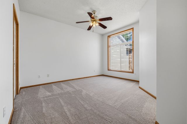 10500 Meredith Drive 6, Urbandale, IA 50322