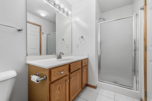 10500 Meredith Drive 6, Urbandale, IA 50322